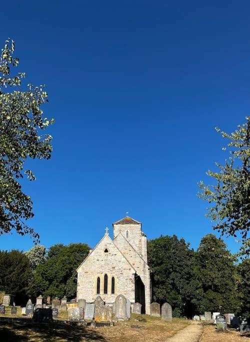The Old School House Retreat Διαμέρισμα Tibberton  Εξωτερικό φωτογραφία